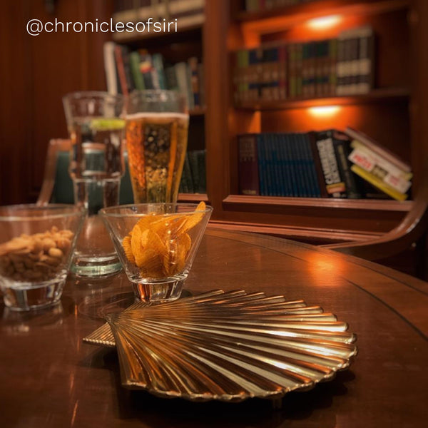 Art Deco Seashell Metal Trivet / Dish Stand in Gold 1 BHK Interiors