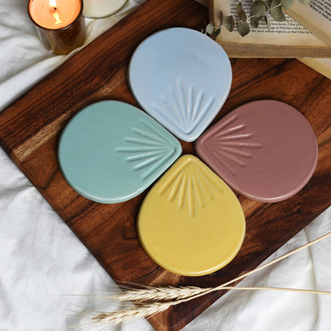 Etched Raindrop Ceramic Coasters - Set of 4 Glossy Pastel Colours 1 BHK Interiors