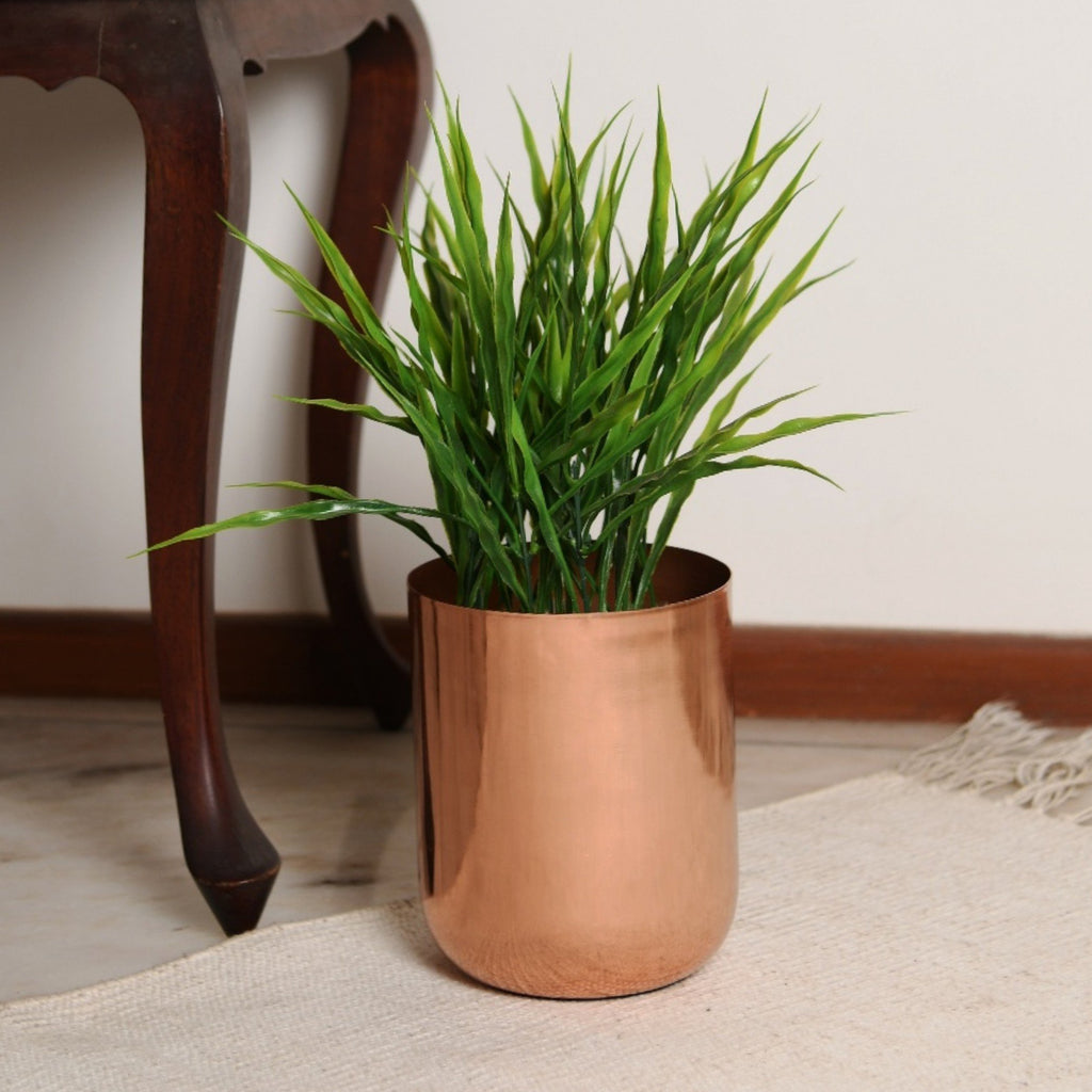 rose gold indoor planter Curved Glossy Metal Table Top Pot / Planter in Rose Gold or Gold