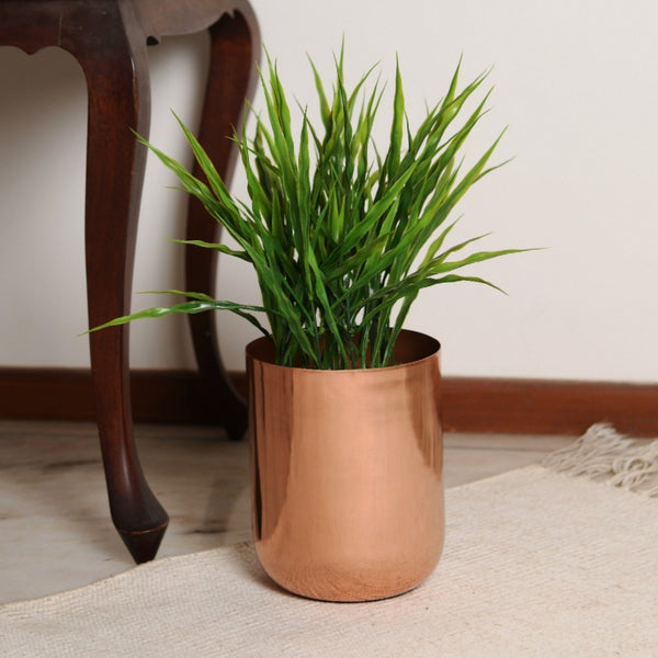 Curved Glossy Metal Table Top Pot / Planter in Rose Gold or Gold 1 BHK Interiors